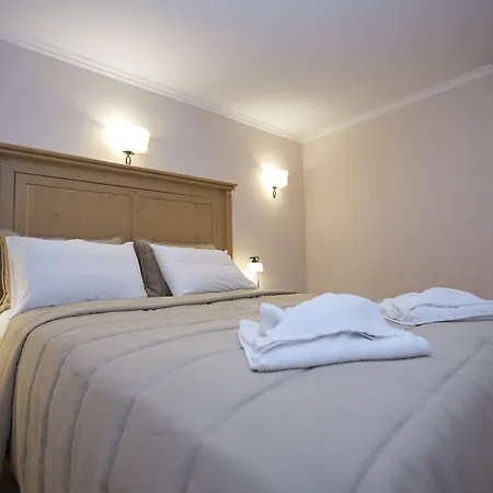 Apartment Kaminos Boutique *