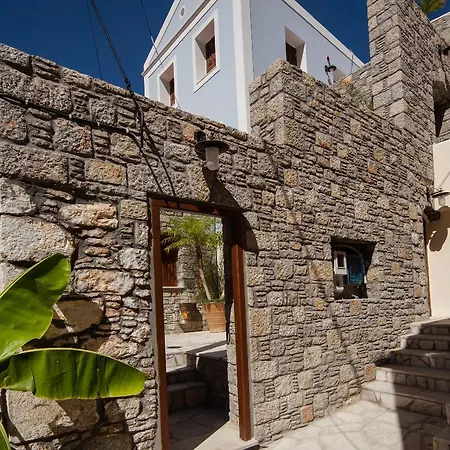Kaminos Boutique Apartment Symi
