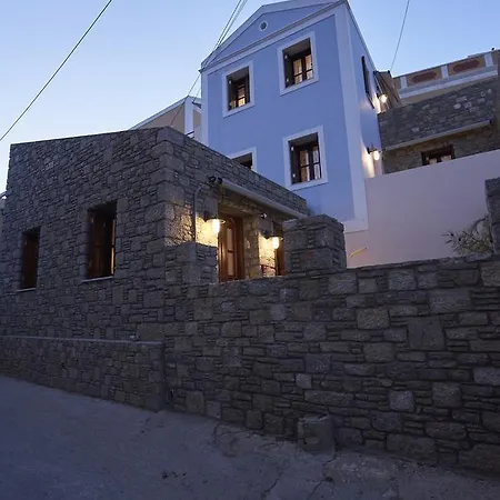 Kaminos Boutique * Symi