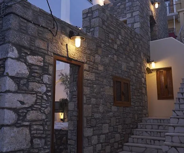 Kaminos Boutique