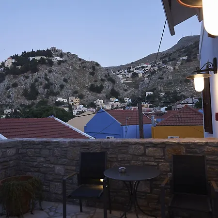 Kaminos Boutique * Symi