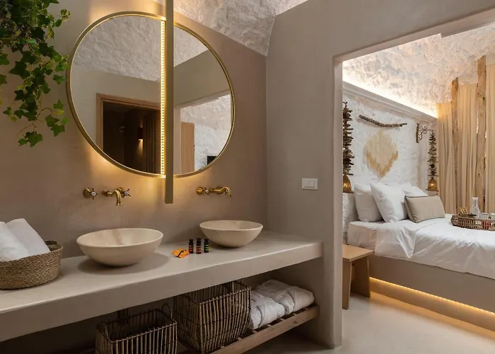 Kaminos Boutique شقة