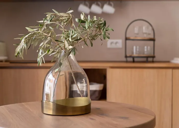 Kaminos Boutique شقة سيمي