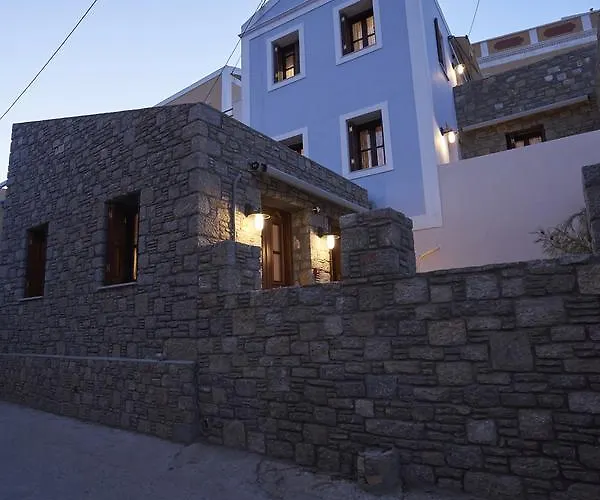 Kaminos Boutique * سيمي